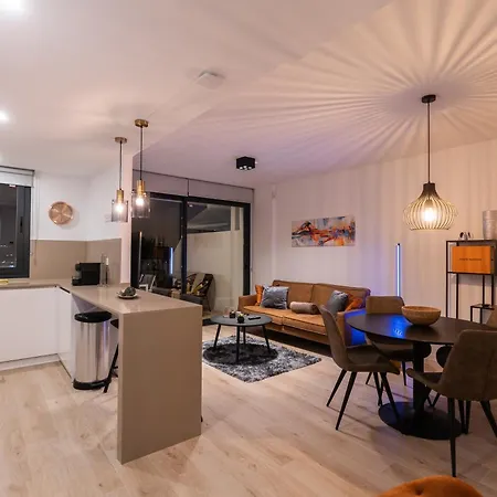 شقة One80 Residences New Modern With Amazing Sea View To Gibraltar & Africa