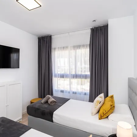 Appartement One80 Residences New Modern With Amazing Sea View To Gibraltar & Africa *