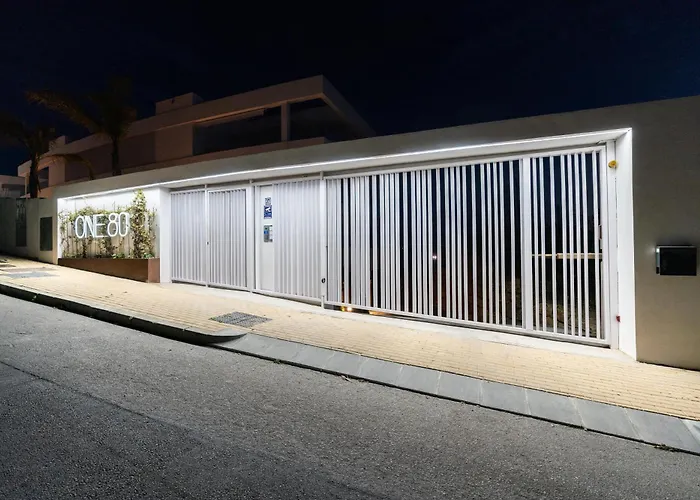 One80 Residences New Modern With Amazing Sea View To Gibraltar & Africa 埃斯特波纳